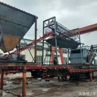 30萬日常1000噸鵝卵石制砂的移動破碎機(jī)靠譜嗎？專家給你詳細(xì)分析!